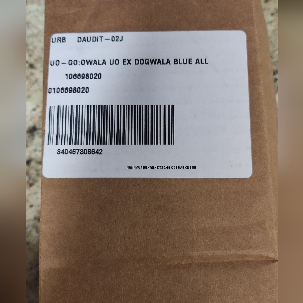 NWT Owala Urban Outfitters Exclusive "Dog Collage" 32oz FreeSip - Picture 8 of 8
